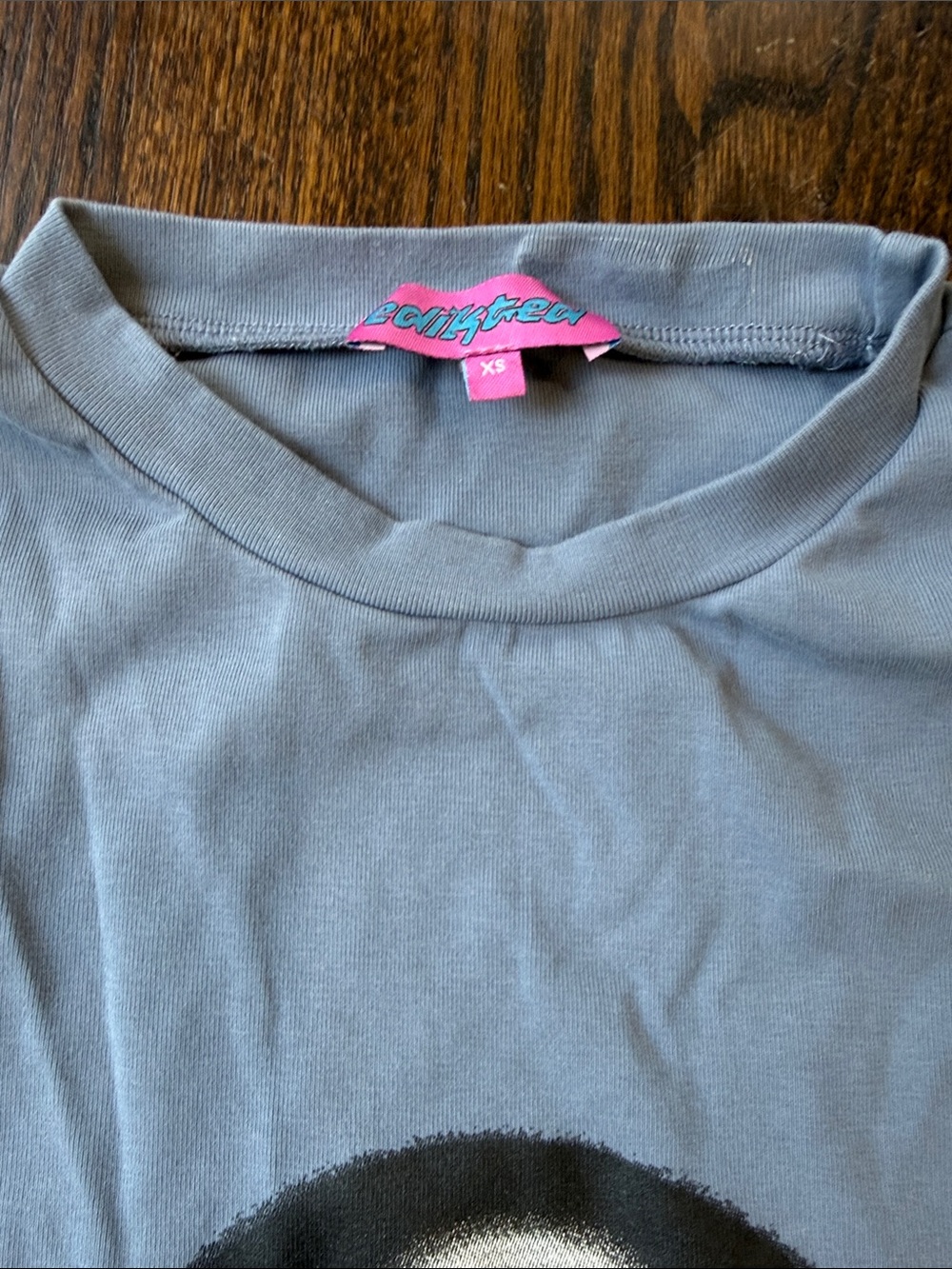 Long-Sleeve top - 8-Ball Graphic Top women’s size XS - Picture 7 of 7